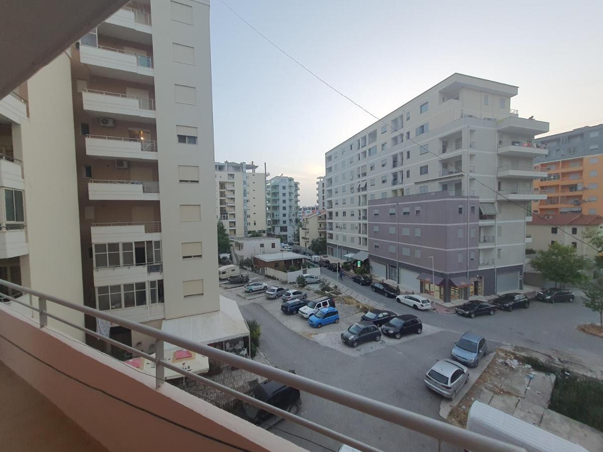 Lea Apartments فلورا المظهر الخارجي الصورة